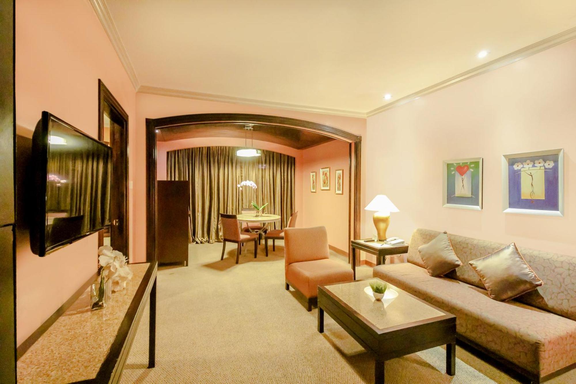 Hotel Makati Palace Makati City